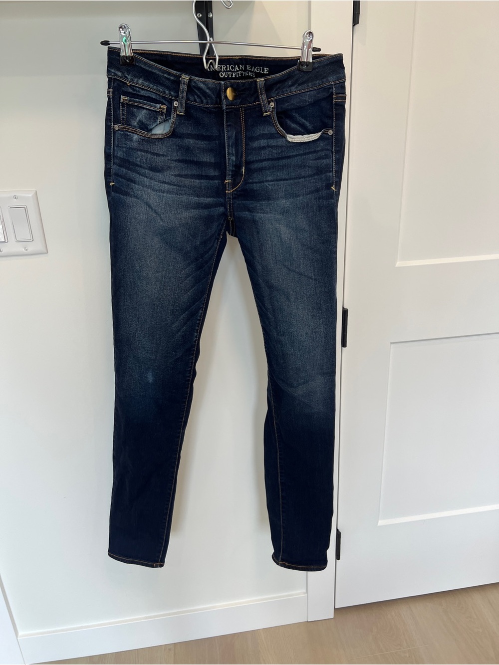 American Eagle Outfitters Dark Navy Skinny Jeans